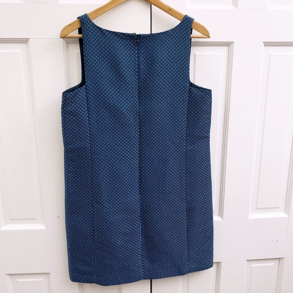 Club Monaco Jacquard Shift Dress - Picture 4 of 5